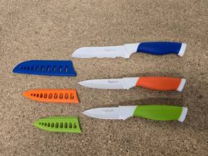 3 New England Cutlery knives with blade covers