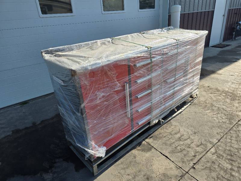 lot 6A image: Heavy Duty Work Bench 7FT-WB- 10D (Red) Slight Damage