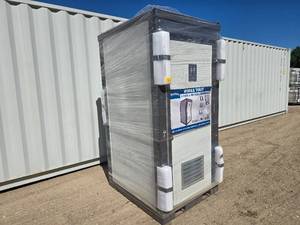 lot 2 image: Bastone Mobile Toilet
