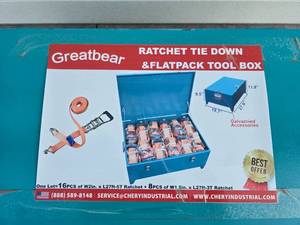 lot 40 image: Great Bear Ratchet Strap Set