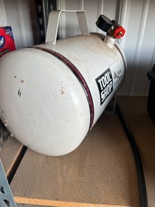 Shop Towels hand cleaner  air tank