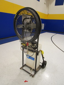 lot 2 image: Sports Cool Misting Fan