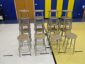 lot 37 image: (20) Adjustable Height Stools