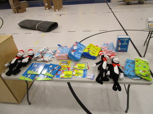 lot 73 image: Dr. Seuss Items