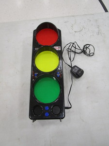 lot 82 image: Decibel Level Signal Light