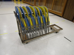 lot 103 image: Chair Cart & (11) Padded Folding Chairs