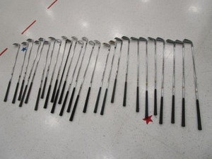 lot 106 image: Misc. Golf Club Irons