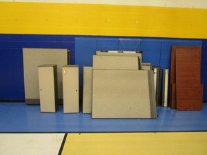 lot 211 image: Cubicles