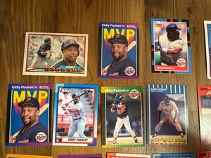 Twins Baseball Cards - 17 Kirby Puckett and 9 Kent Hrbeck