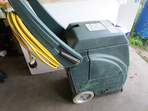 Nobles Floor Scrubber