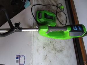 Greenworks 40V Weed Whip - Works