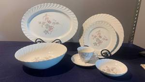 lot 65 image: WENTWORTH CHINA, 12 PLACESETTINGS PLUS