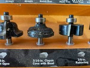 lot 31 image: SNAP-ON TOOLS ROUTER BITS IN CASE