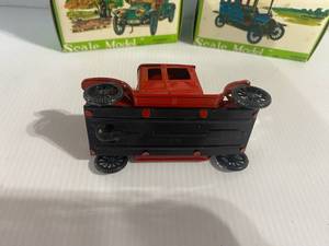 lot 79 image: 6 CLASSIC CAR no. 1 SERIES