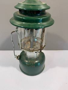 lot 96 image: COLEMAN LANTERN 220 J