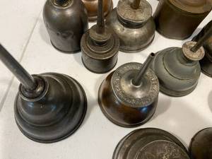 lot 64 image: 26 VINTAGE OILERS