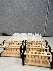lot 28 image: 9 - Used Test Tube Racks