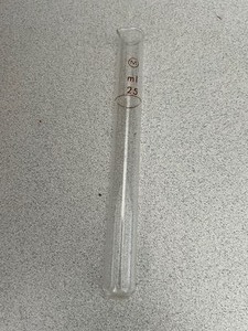 lot 47 image: 144 - Blood Sugar Tubes TEST TUBE W Lip & Pour Spout 25ml