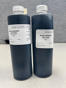 lot 61 image: 2 - 16oz. Bottles Of Biuret Reagent Solution Test For Protiens