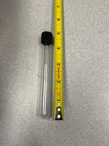 lot 73 image: 48 - Test Tube Screw Caps 5 Inches, Round Bottoms