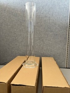 lot 86 image: 3 - 2000ml Graduated Cylinders M Glass MADE IN JAPAN
