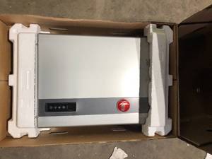 Rheem Performance Platinum 9.5 GPM Natural Gas Super High Efficiency Indoor Smart Tankless Water Heater   Customer Returns See Pictures