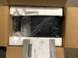Magic Chef 27 lbs. Portable Countertop Ice Maker in Stainless Steel   Customer Returns See Pictures