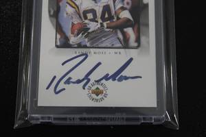 lot 1 image: 1999 Upper Deck UD Authentics Randy Moss 2nd Year On Card Autograph Card