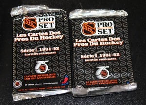 lot 45 image: 1991-92 Pro Set Series 1 Hockey French Unopened Pack Lot  34 Packs