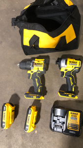 DEWALT ATOMIC 20-Volt MAX Lithium-Ion Cordless Combo Kit (2-Tool) with (2) 2.0Ah Batteries, Charger and Bag Customer Returns see Pictures
