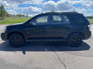 2007 Chevrolet Equinox LS - AWD