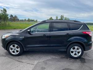 2015 Ford Escape SE - AWD