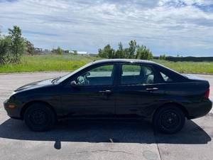 2005 Ford Focus ZX4 S