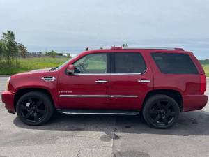 2012 Cadillac Escalade Luxury - AWD - 2 OWNERS
