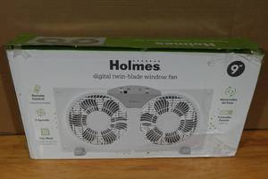 lot 27 image: Holmes Digital Twin Blade Window Fan