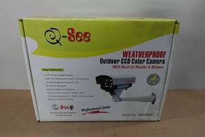 lot 142 image: Q-See Weatherproof Outdoor CCD Color Camera