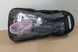 lot 272 image: Cressi Adult Palau Fin Snorkel Set -Fin Size ML, Pink
