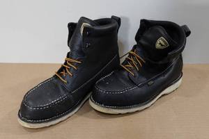 lot 279 image: Irish Setters Mens Wingshooter 7 Black Leather Work Boots -Size 11