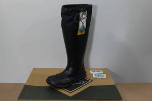 lot 328 image: Muck Boots Unisex Forager Boots -Mens 6, Womens 6