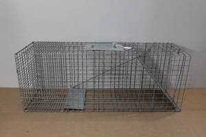 lot 331 image: Havahart 32 Live Trap