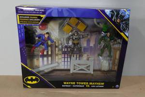 lot 333 image: DC Wayne Tower Mayhem Kids Toy Set