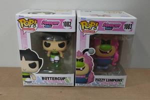 lot 339 image: 2 POP Powerpuff Girls Vinyl Figures -Buttercup & Fuzzy Lumpkins