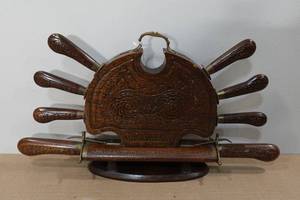 lot 344 image: Knife & Fork Cutlery Set in Locking Wood Block