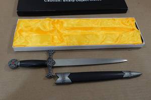 lot 345 image: 9.5 Dual Edge Blade Celtic Dagger Replica