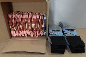 lot 370 image: 4 Pairs Mens Crew Socks with 11 Pairs Adult Novelty Socks