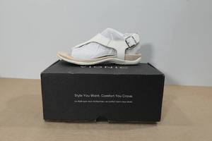 lot 387 image: Vionic Womens Terra Cork Sandals -Size 8