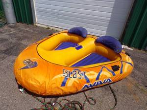 lot 17 image: Avia Blast Inflatable Towable Water Toy