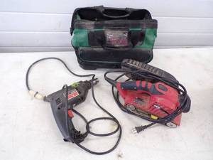 lot 31 image: Belt Sander, Drill and Tool Bag