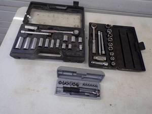 lot 36 image: Socket Sets