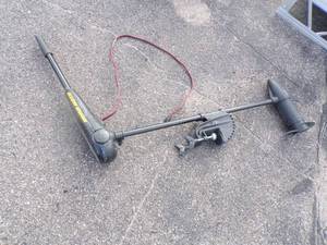 lot 46 image: Minn Kota Vector Trolling Motor 55